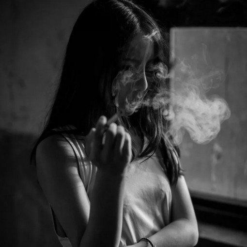 痛到心碎的句子,一秒泪崩
