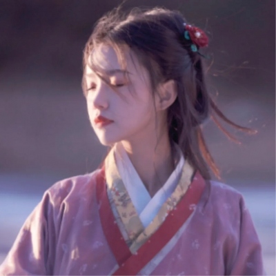 女人要努力赚钱的短句（精选133句）